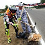 DP BBM Lucu Selebrasi Valentino Rossi