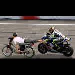 DP BBM Lucu Valentino Rossi Bikin Ngakak