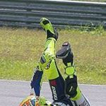 DP BBM Lucu Valentino Rossi Jungkir Jungkir Koplak