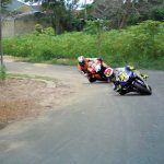 DP BBM Lucu Valentino Rossi Lewat Jalan Kampung